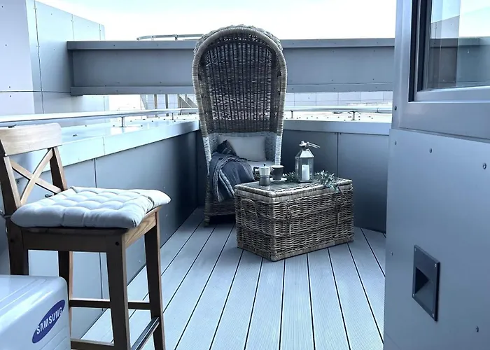 Sea Towers Premium 27 *